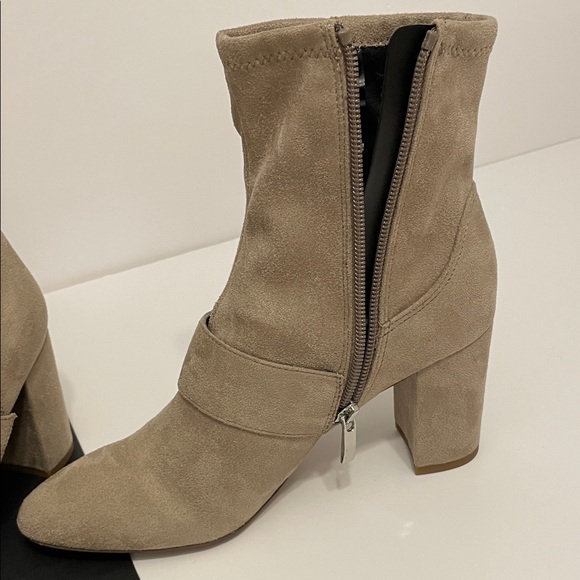 Franco Sarto Elegant Tan Suede Ankle Boots - Picture 13 of 14